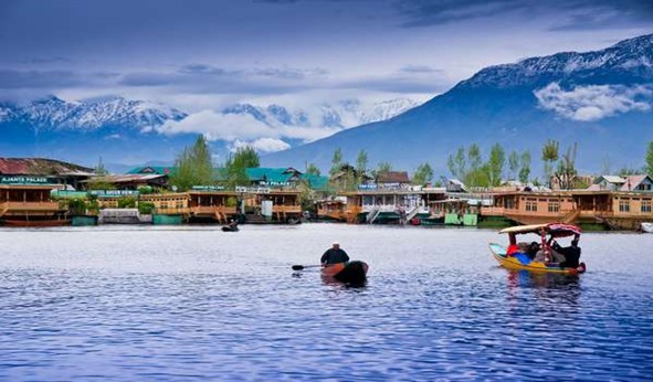 Srinagar with Taj Mahal